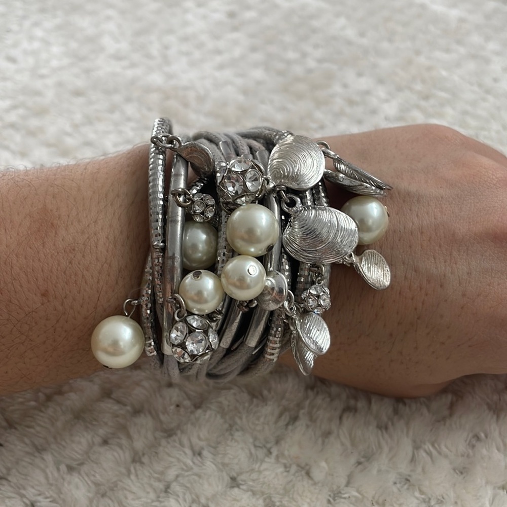 Charm bracelet